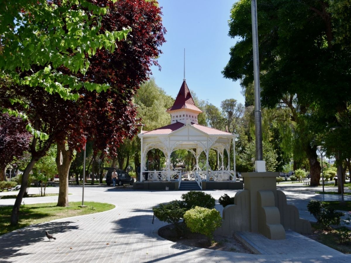 Plaza Independencia · hora azul